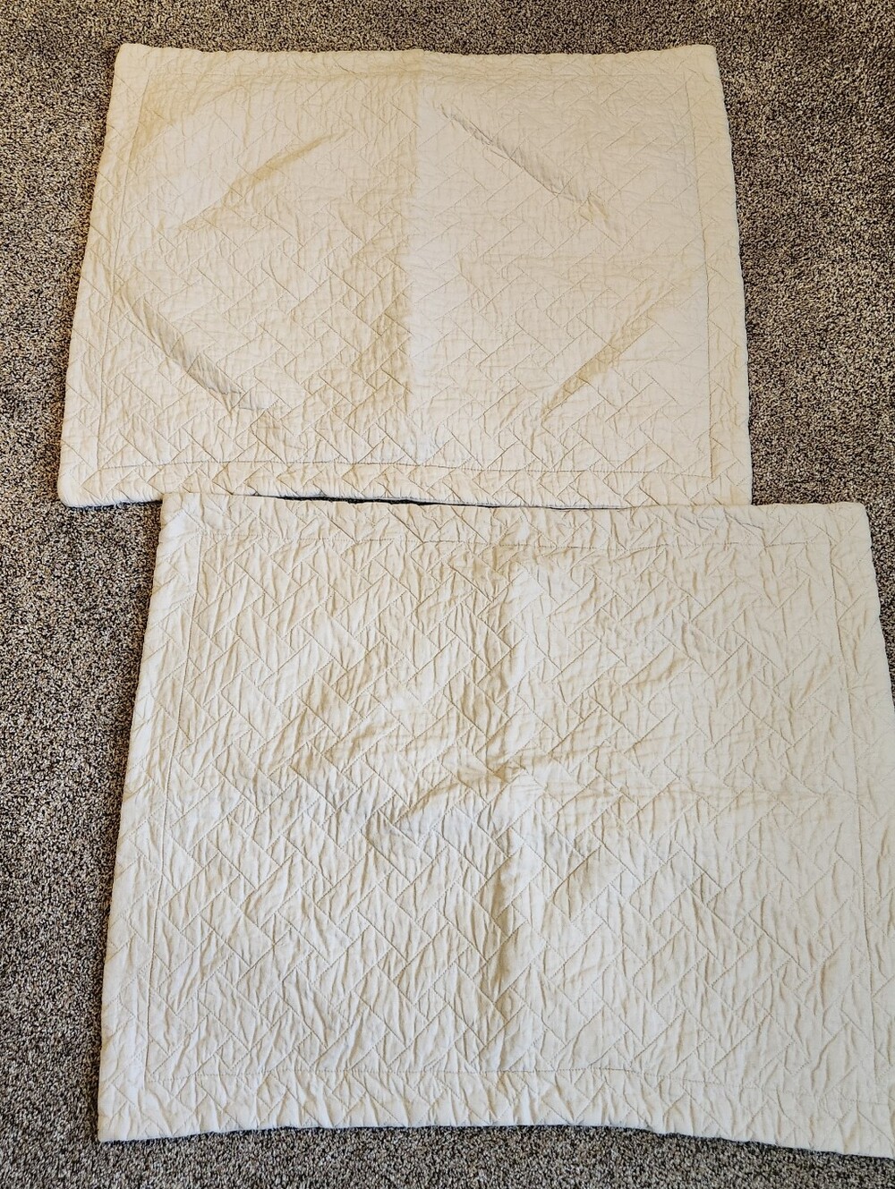 Tommy Bahama Home Set Of 2 Pillow Shams 29x24 Beige Quilted Diamond 100% Cotton